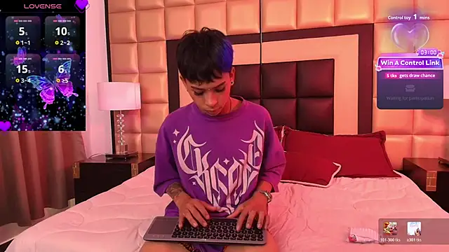 neoxangel69 online show from July 6, 9:26 pm