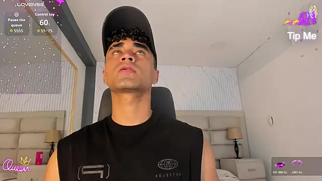 jacobJohns  online show from June 23, 5:12 am