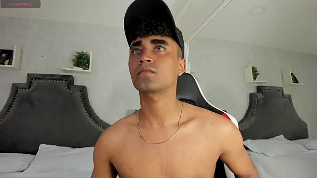 jacobJohns  online show from June 22, 5:03 am