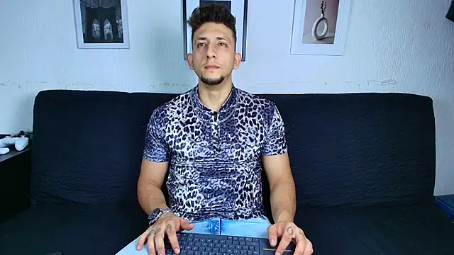 Sr Maykol online show from July 29, 5:17 am