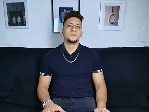 Sr Maykol online show from July 25, 7:27 am