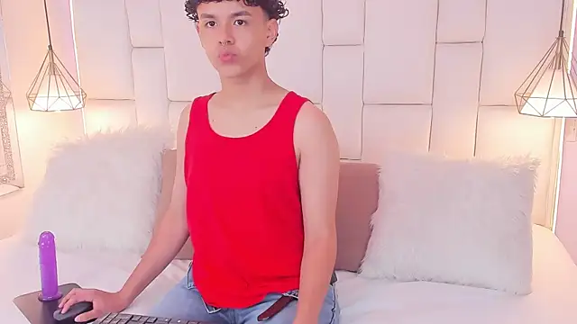 ZaimRous online show from June 29, 11:32 am