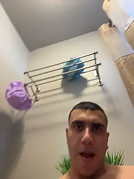 skinnyarab1995 online show from June 28, 12:49 am