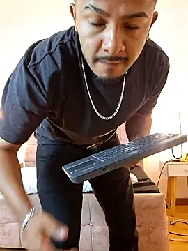 BrunoSilva  online show from July 14, 12:11 pm