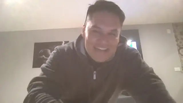 LatinoLeones online show from July 26, 4:42 am