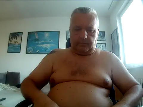 Robert SK1 online show from June 26, 4:31 pm