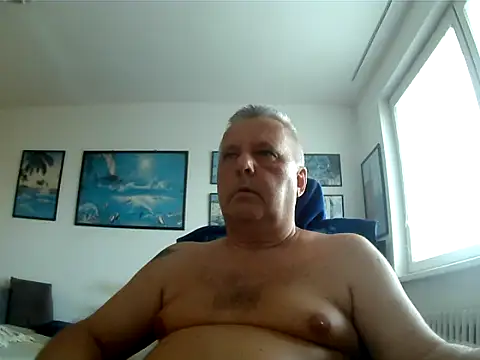 Robert SK1 online show from June 22, 4:33 pm