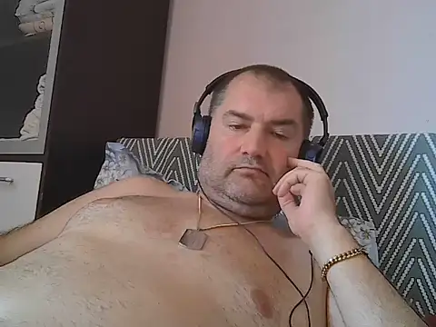 CristianDaniel78 online show from July 19, 7:36 am
