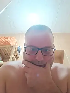 ashur88 online show from July 13, 9:49 pm