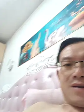 GG-0021 online show from July 31, 5:22 pm