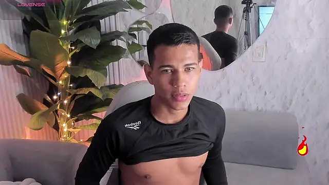 Noah sexhotty online show from July 26, 3:03 am