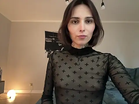 VivianGlow online show from June 29, 11:21 am