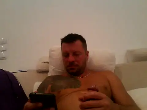 Kisbika1986 online show from July 29, 3:33 pm