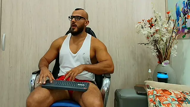 karymmusclet777 online show from July 8, 6:56 pm