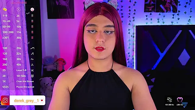 derek greyy   online show from July 9, 7:17 pm