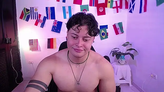 fucking bear  online show from July 26, 12:24 pm
