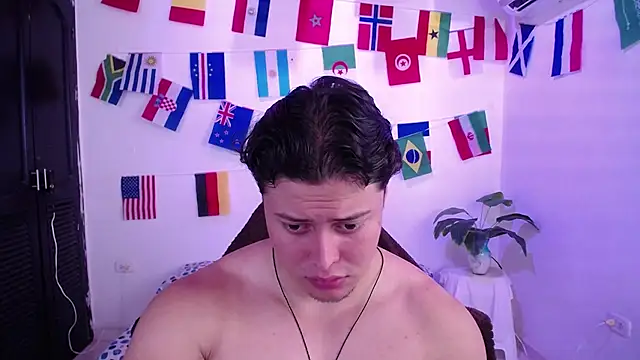 fucking bear  online show from August 2, 12:14 pm