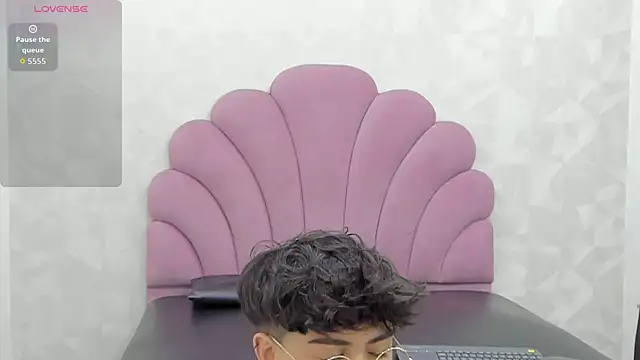 alan twink12 online show from July 7, 3:28 am