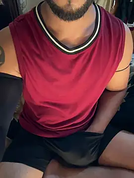 indian Hunk online show from July 1, 3:57 pm