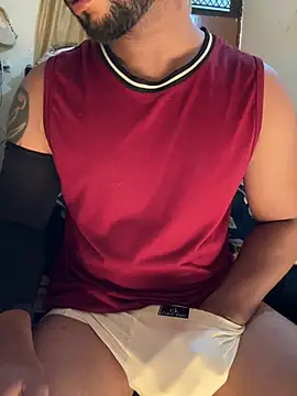 indian Hunk online show from July 25, 3:03 am