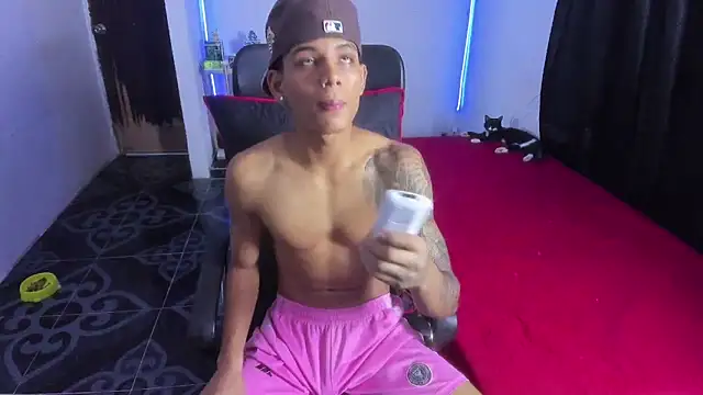 leo bigconk1246 online show from July 9, 9:51 pm