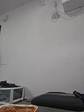 inkpanther6969 online show from July 22, 10:02 pm