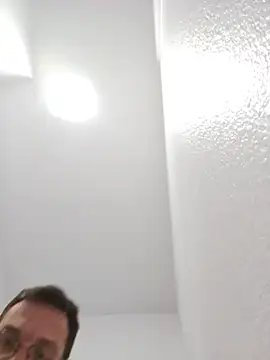 inkpanther6969 online show from August 5, 3:44 am