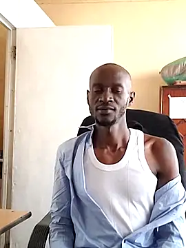 TallandBigEbony online show from June 30, 2:40 pm