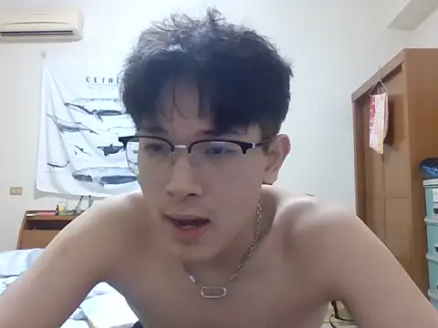 xkinn97 online show from July 4, 2:20 pm