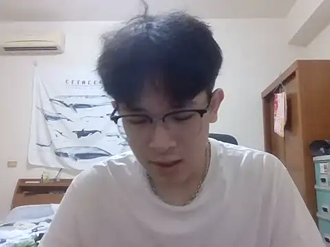 xkinn97 online show from July 1, 1:45 pm