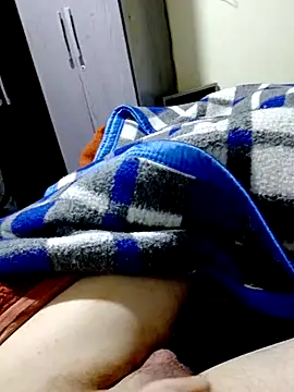lucasdf03 online show from July 1, 3:51 am