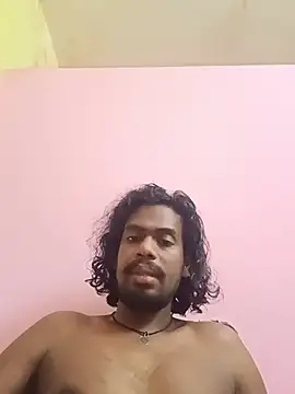 Laxxy Bnglr online show from August 5, 9:09 pm