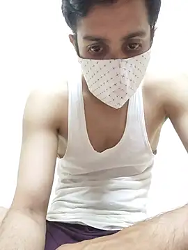 Yoursexy boy21 online show from July 13, 6:10 pm