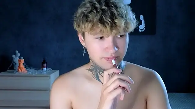 JonnyDarkk online show from July 14, 9:13 am