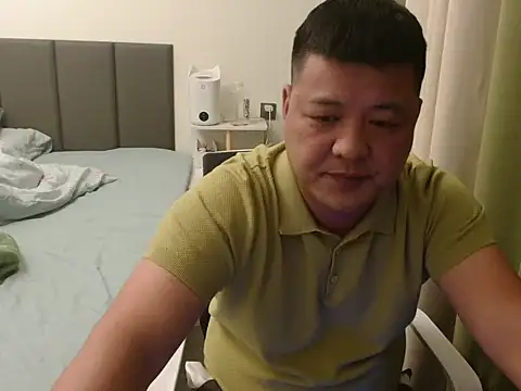 zhang1118 online show from July 6, 12:57 pm