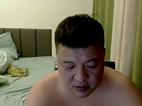 zhang1118 online show from July 6, 3:14 pm