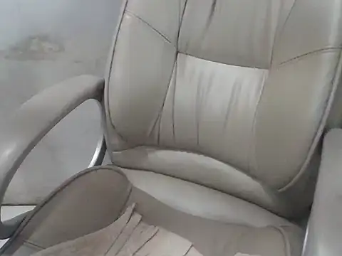 Aloneisbest online show from July 8, 8:51 am