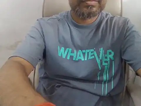 Aloneisbest online show from July 11, 11:34 am