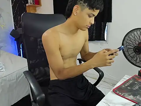 slim dirtyxx1 online show from July 22, 8:23 pm