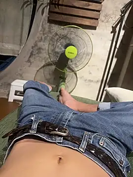 Henrycum2 online show from July 3, 6:01 pm