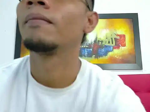 Leo27   online show from July 4, 7:06 pm