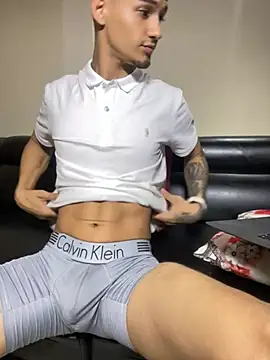 Aaronsexroom online show from July 23, 2:20 am