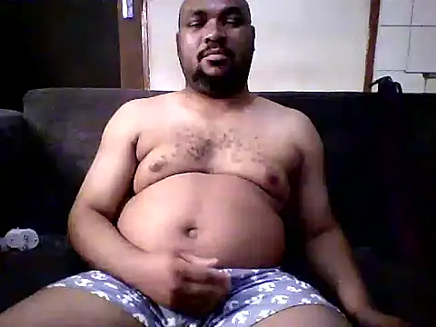 SWEETLEO online show from July 10, 11:35 am