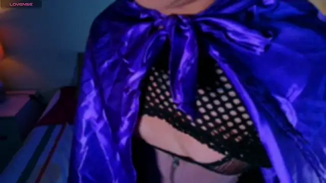 ravenmyth online show from July 6, 10:32 pm