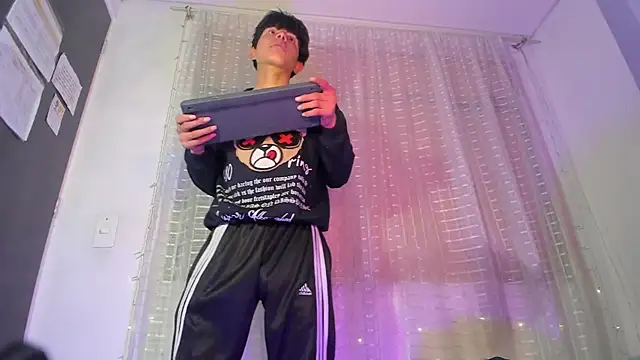 Alex it0  online show from July 21, 3:52 am