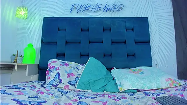 MidnightKing  online show from July 7, 6:58 am