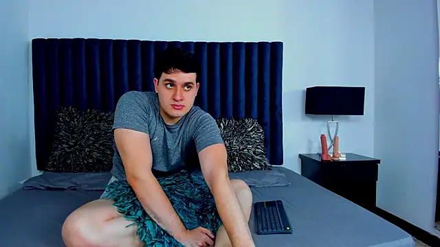 Sam Roos online show from July 7, 7:39 pm