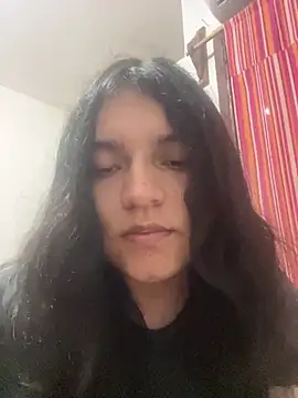 petitelatino online show from July 9, 4:27 am