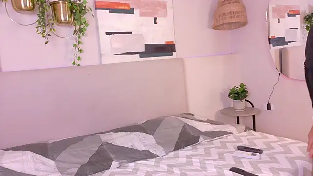 EthanCarter   online show from July 14, 11:27 am