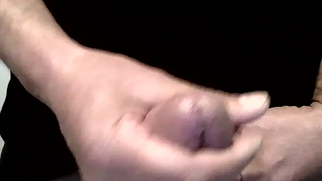 scruffysnack online show from July 9, 5:39 pm
